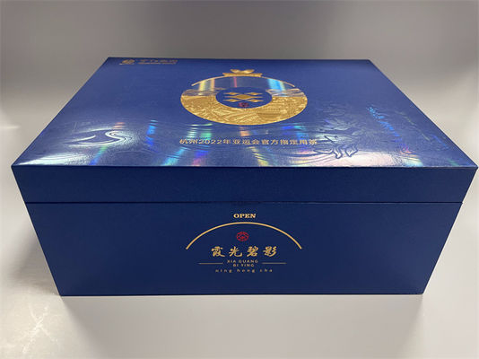 Boîte cadeau en papier MDF bleu Boîte magnétique d'emballage pour les cosmétiques